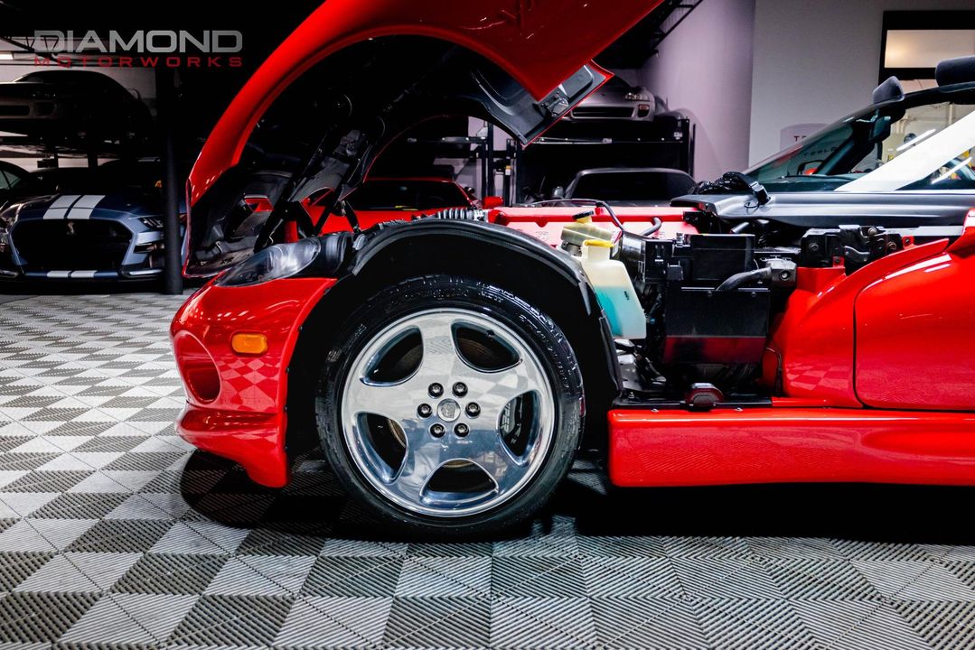 1999 Dodge Viper
