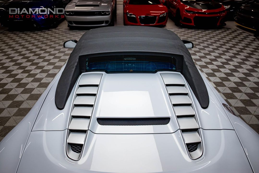 2012 Audi R8