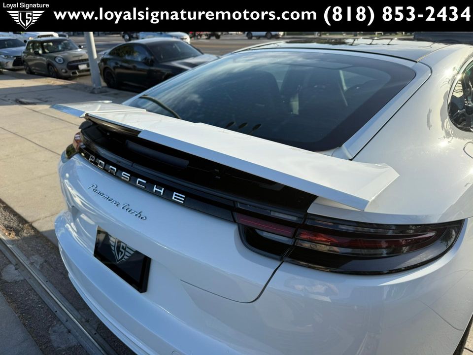 2019 Porsche Panamera