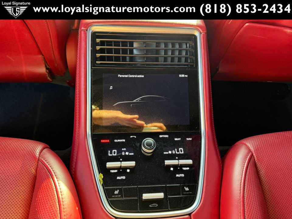 2019 Porsche Panamera