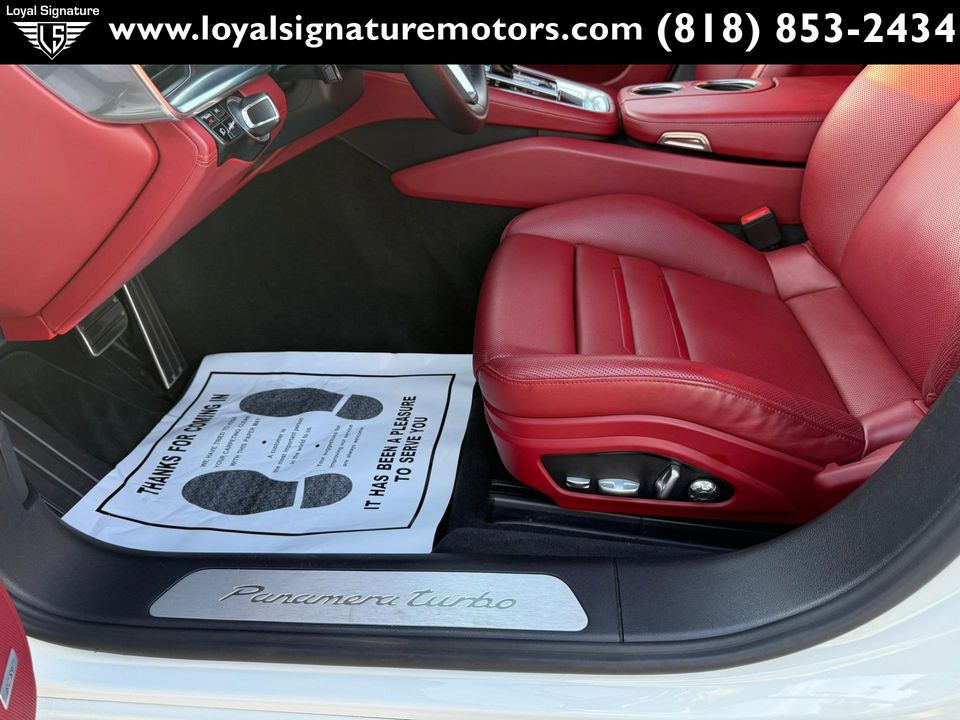 2019 Porsche Panamera