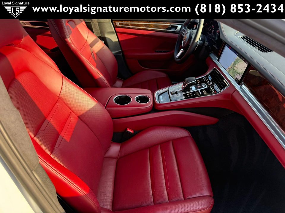 2019 Porsche Panamera