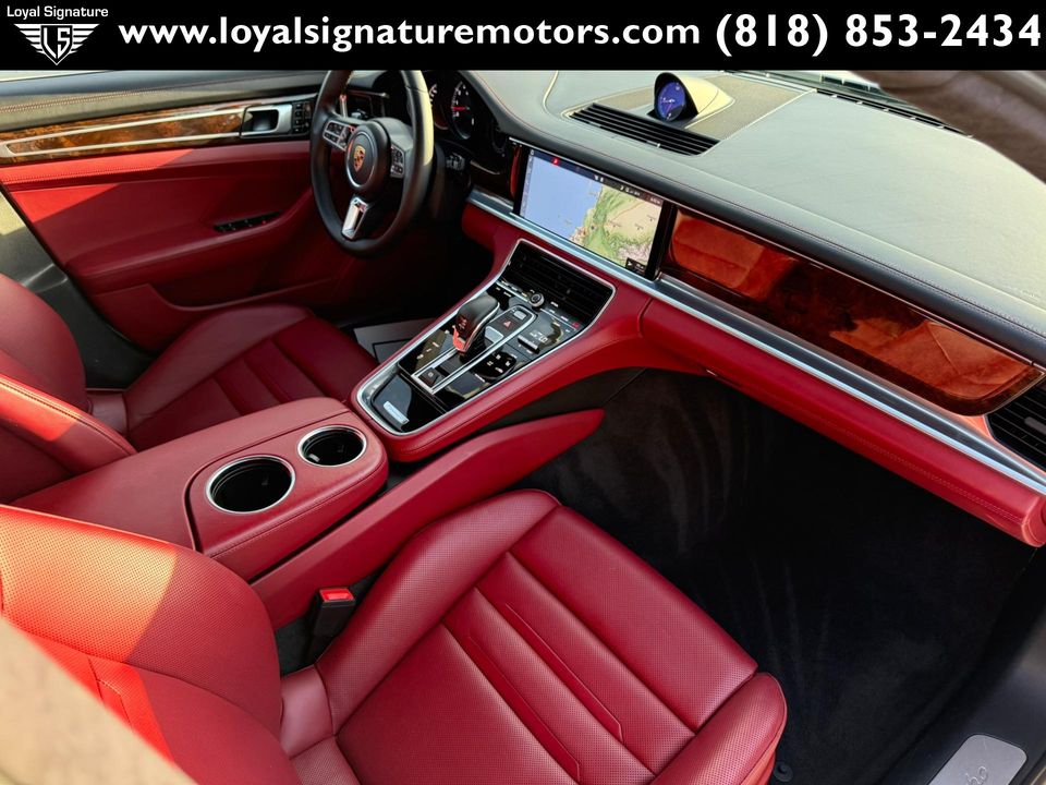 2019 Porsche Panamera