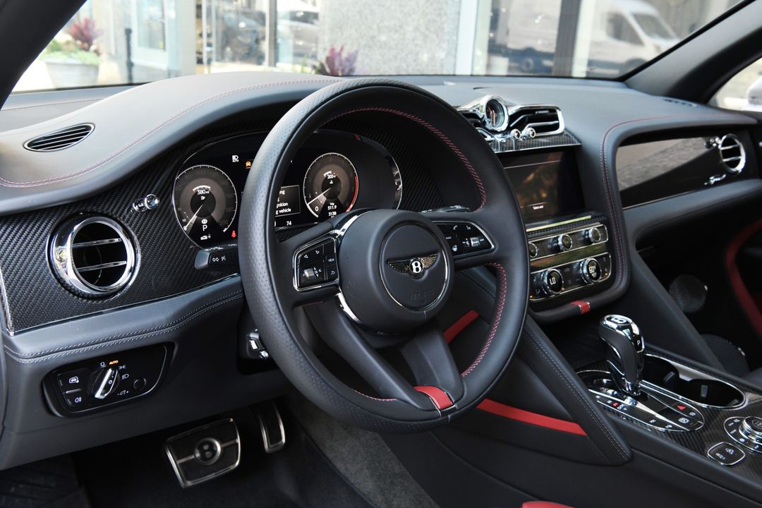 2023 Bentley Bentayga