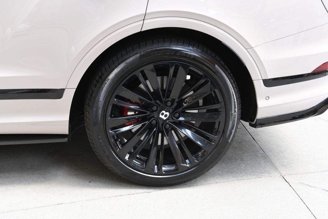 2023 Bentley Bentayga