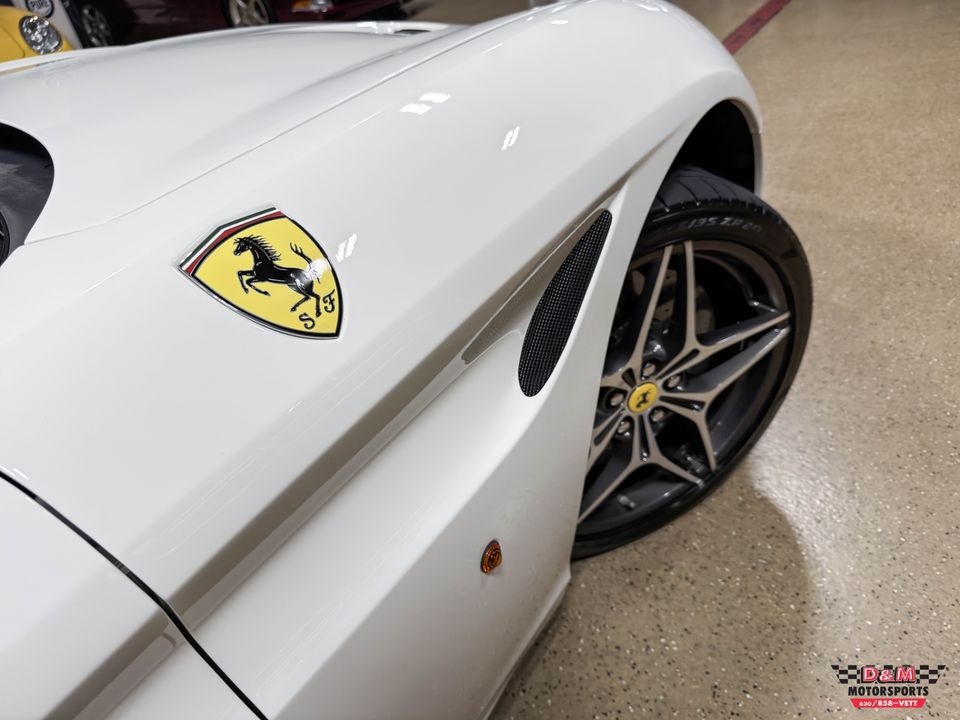 2016 Ferrari California T