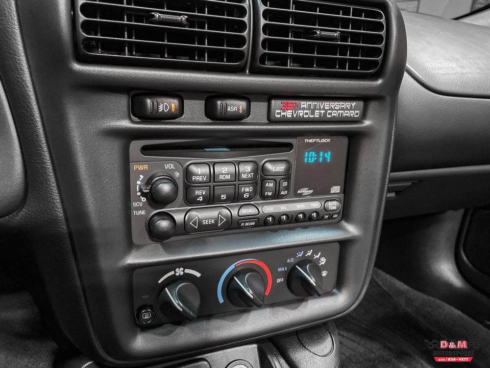 2002 Chevrolet Camaro