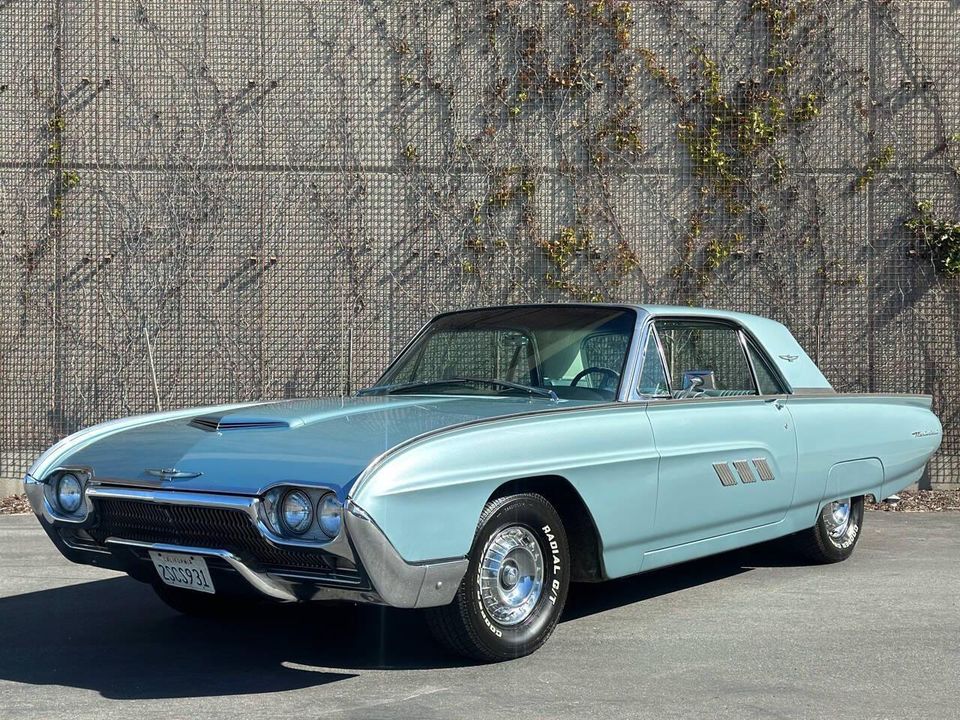 1963 Ford Thunderbird