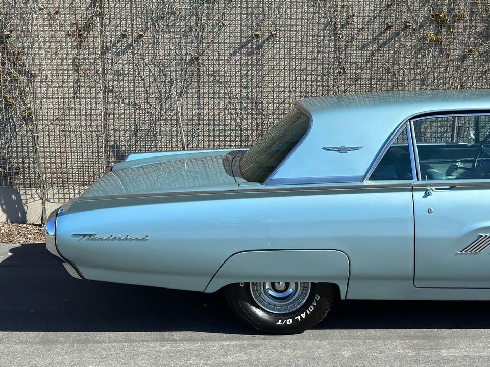 1963 Ford Thunderbird