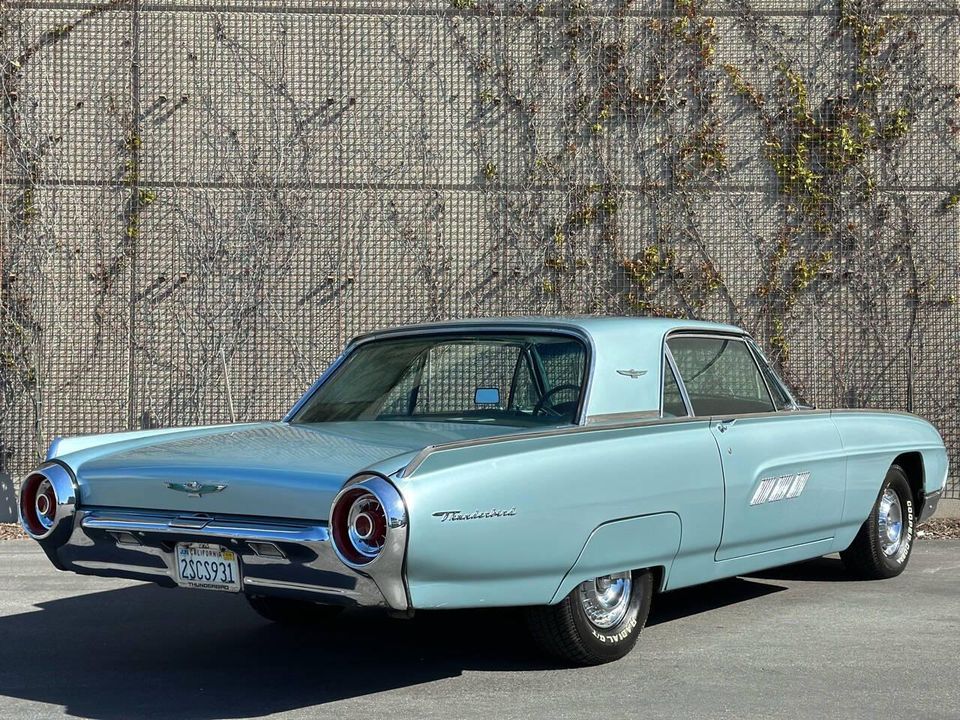 1963 Ford Thunderbird