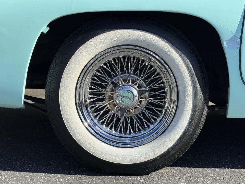 1955 Ford Thunderbird