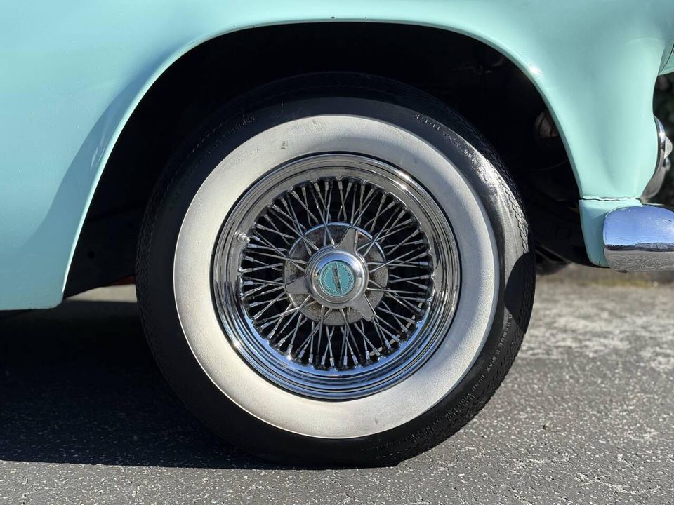 1955 Ford Thunderbird