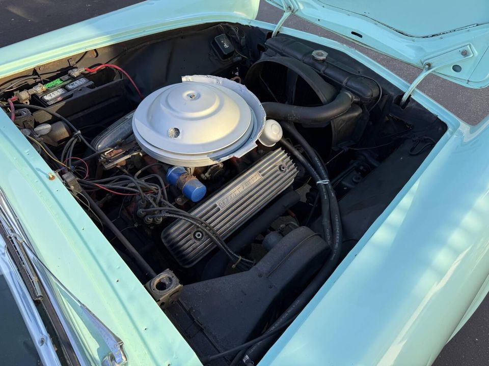 1955 Ford Thunderbird