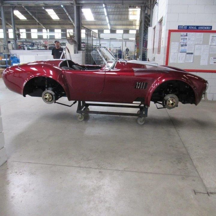 1965 Superformance Cobra 427 \"R\"