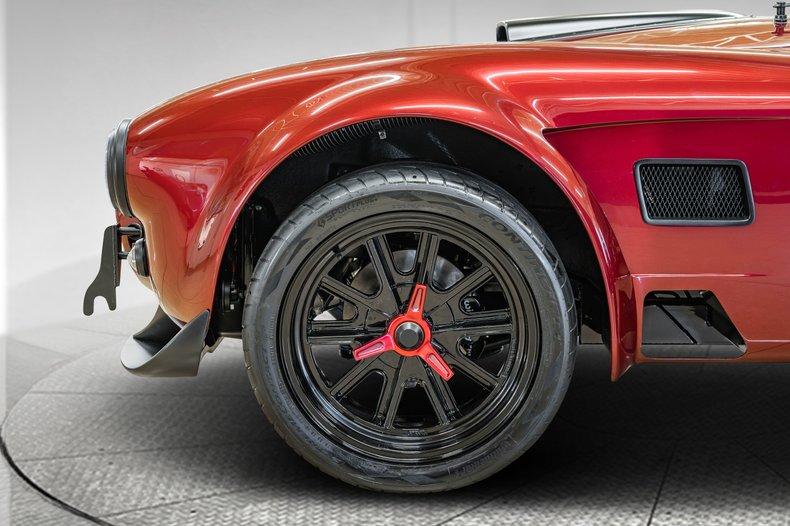 1965 Superformance Cobra 427 \"R\"