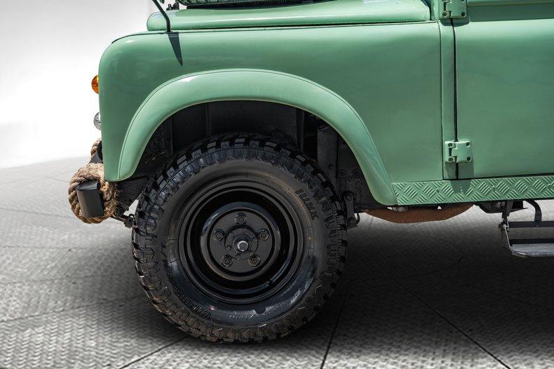 1973 Land Rover Series III Defender