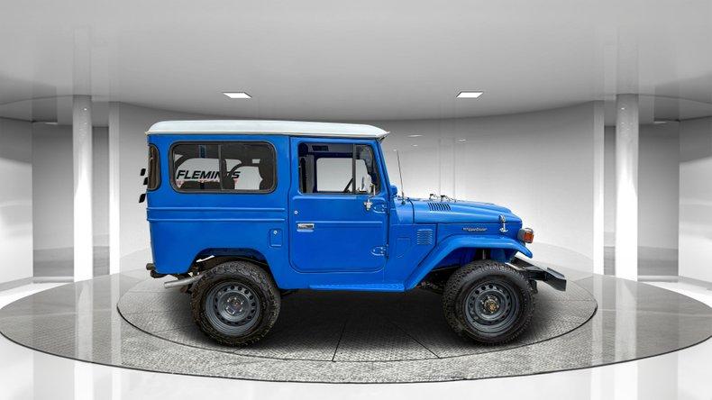 1977 Toyota Land Cruiser FJ40 4X4