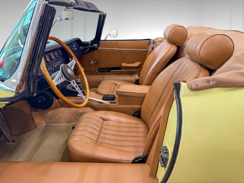 1969 Jaguar E Type Roadster