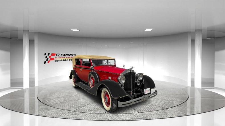 1934 Packard Eight convertible sedan