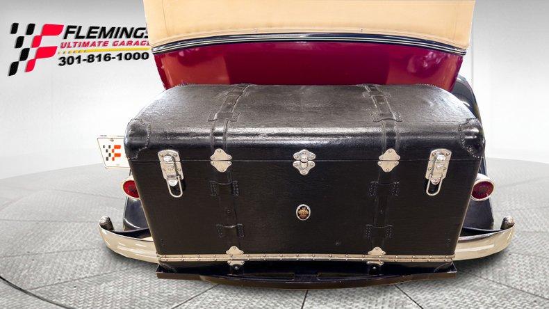 1934 Packard Eight convertible sedan