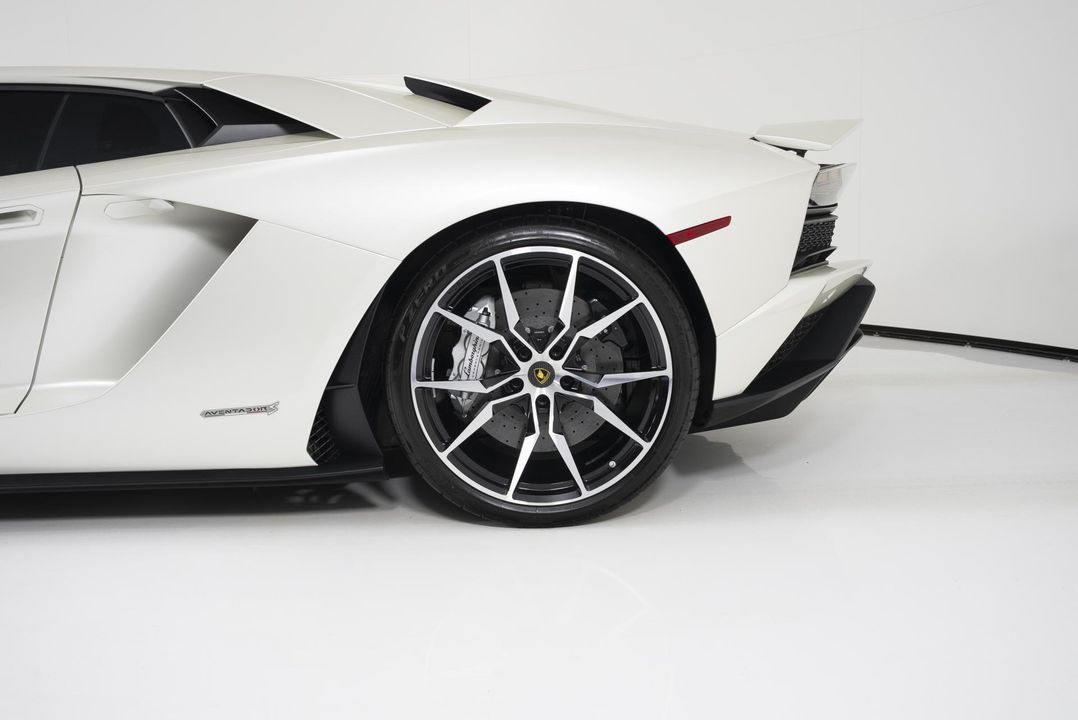 2018 Lamborghini Aventador