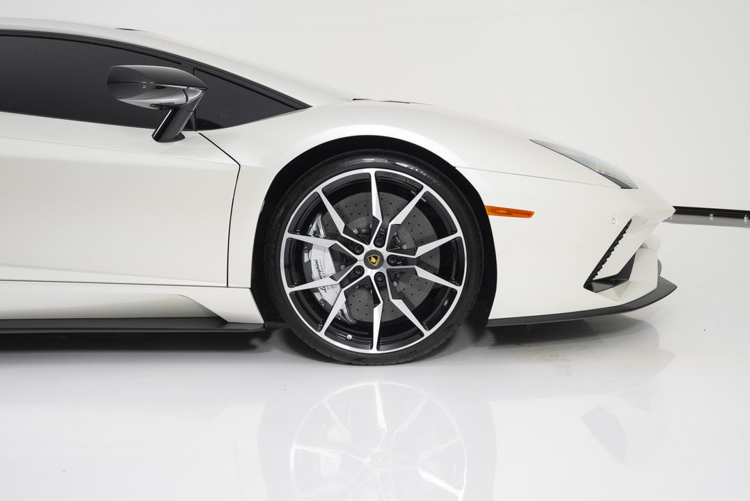2018 Lamborghini Aventador