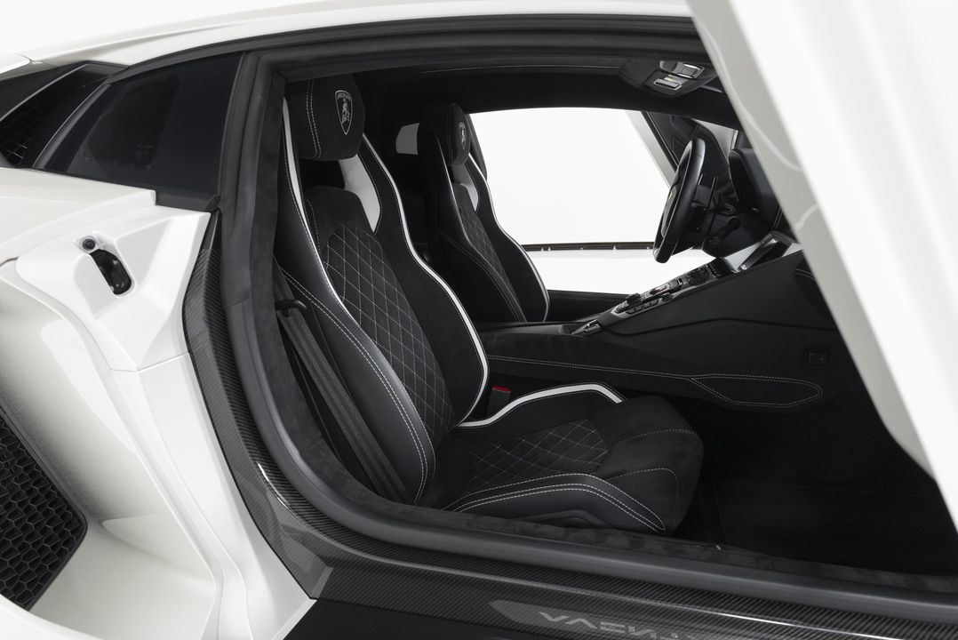 2018 Lamborghini Aventador