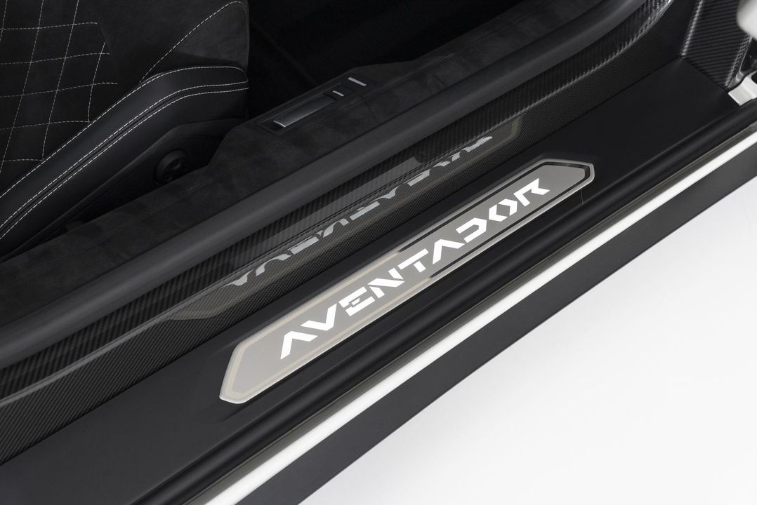 2018 Lamborghini Aventador