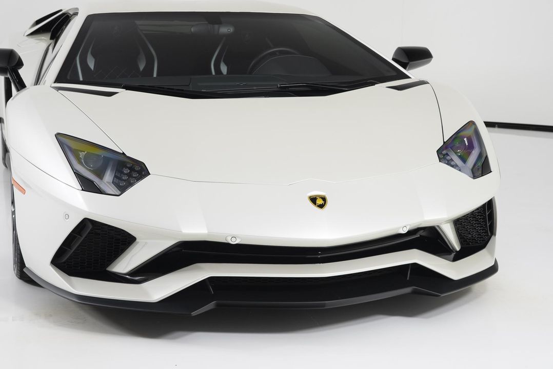 2018 Lamborghini Aventador