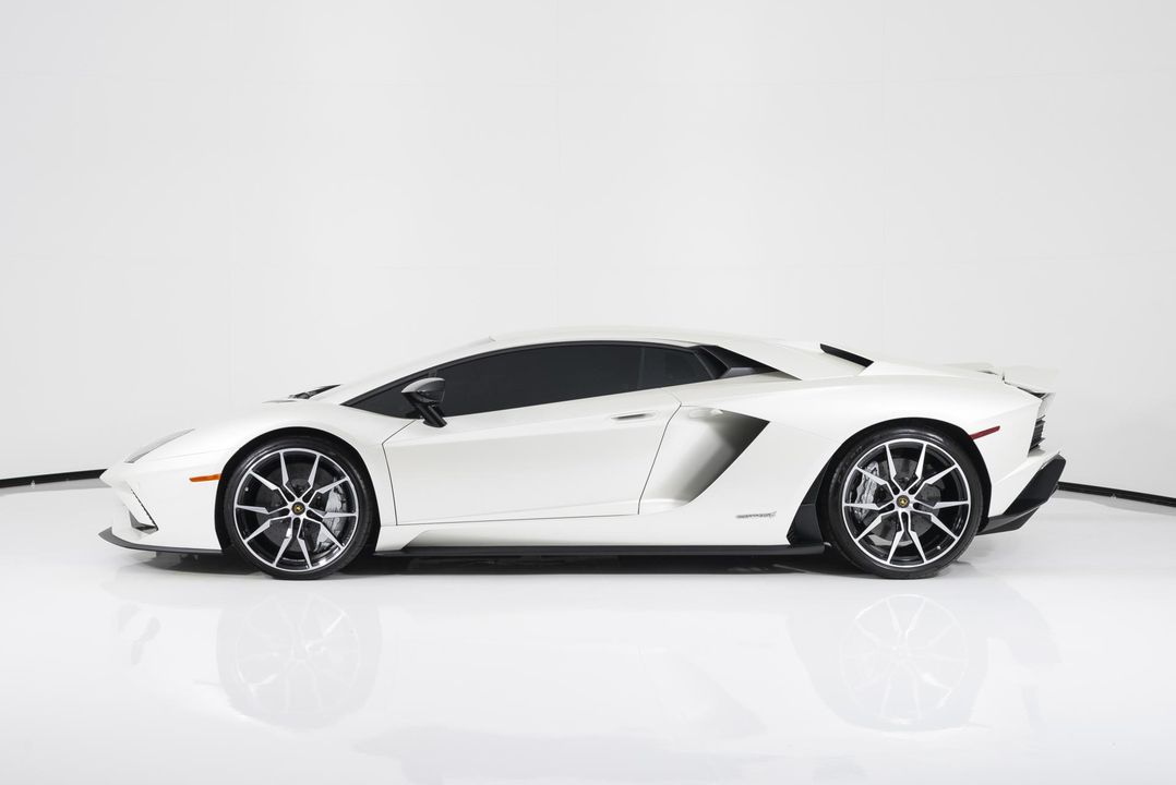 2018 Lamborghini Aventador