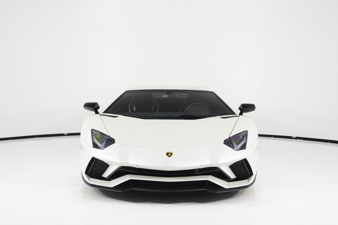 2018 Lamborghini Aventador