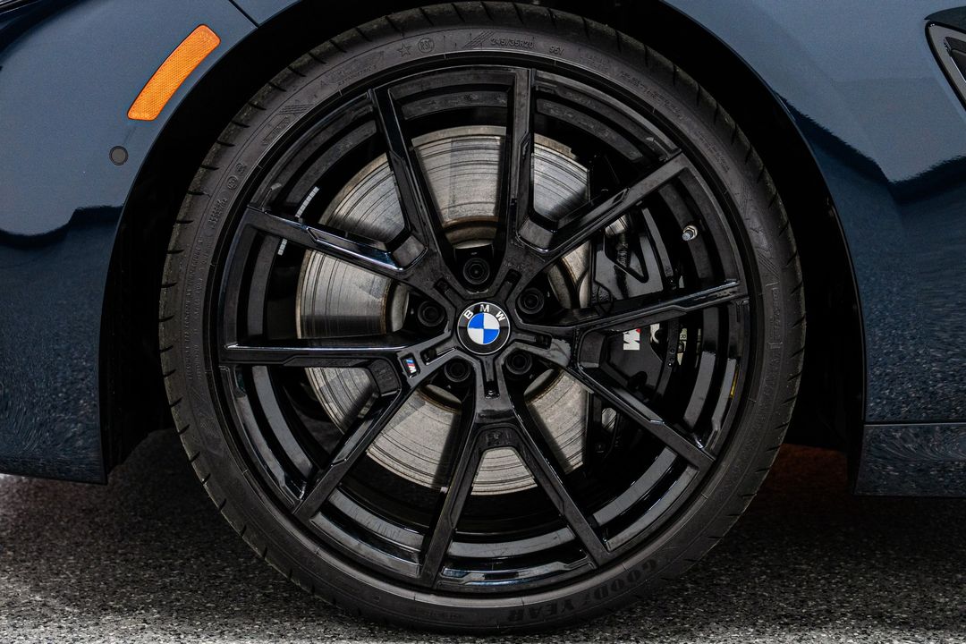 2025 BMW 840i