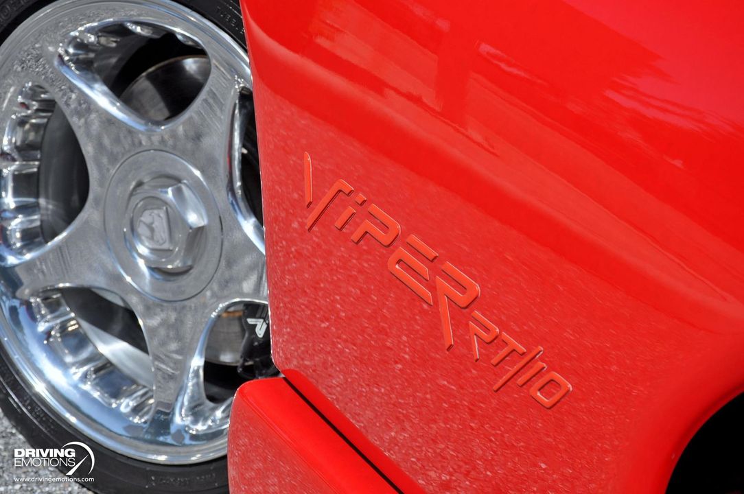1998 Dodge Viper