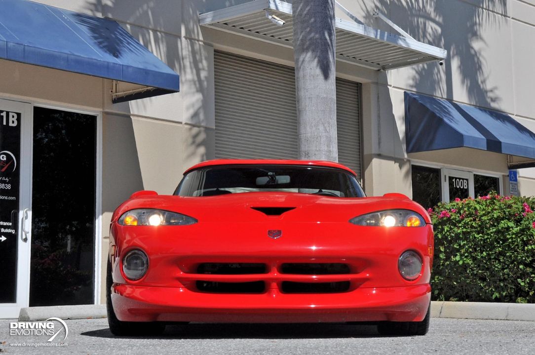 1998 Dodge Viper