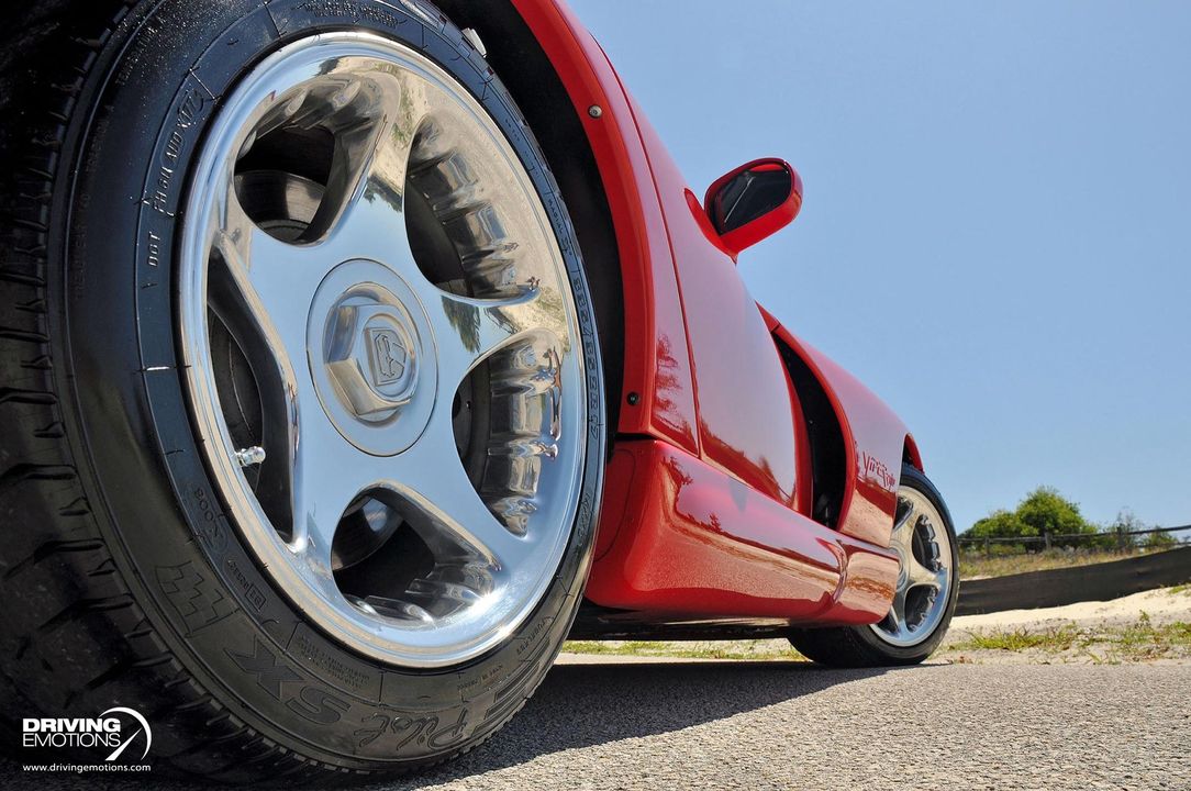 1998 Dodge Viper