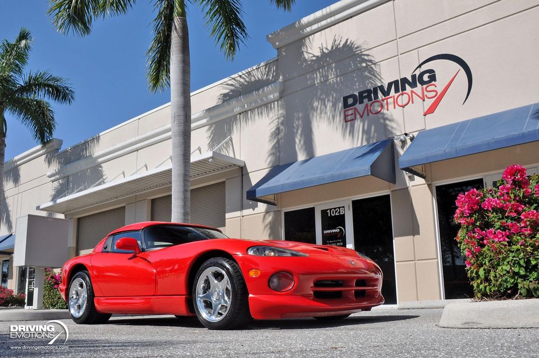 1998 Dodge Viper