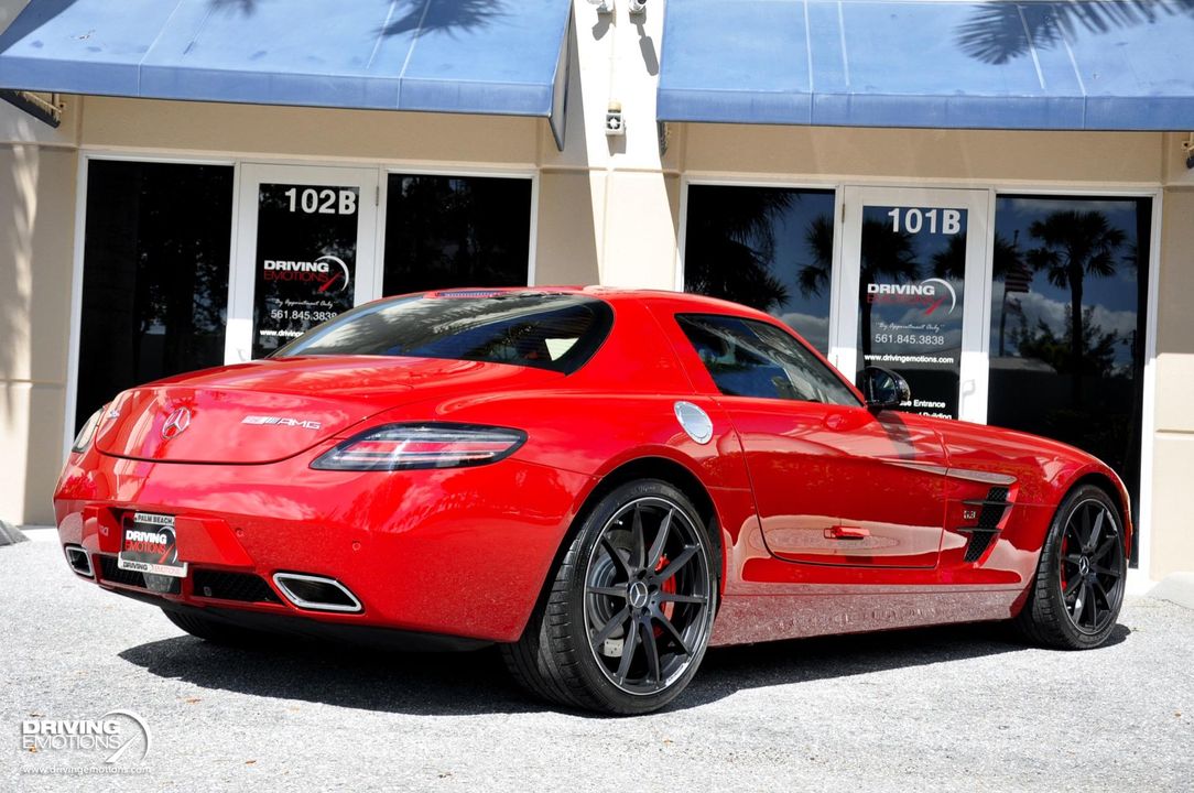 2013 Mercedes-Benz SLS AMG GT