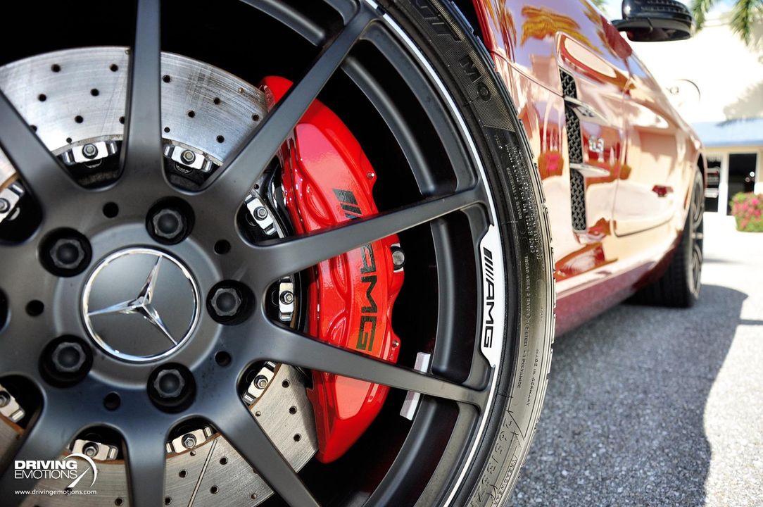 2013 Mercedes-Benz SLS AMG GT
