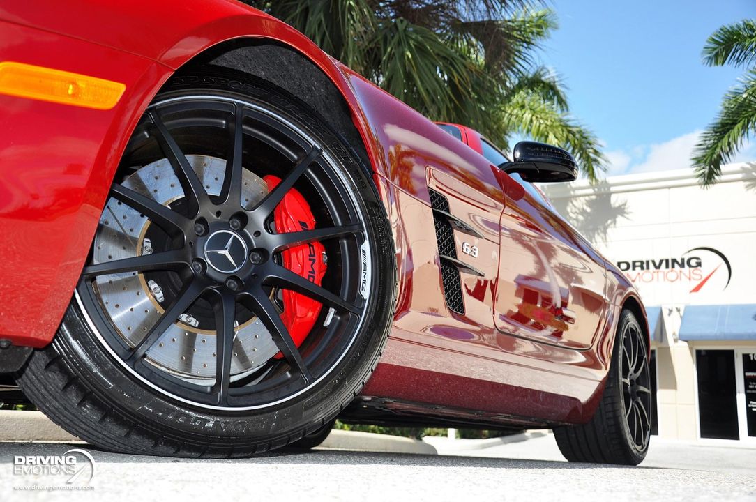 2013 Mercedes-Benz SLS AMG GT
