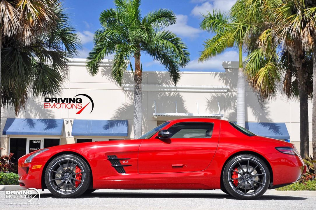 2013 Mercedes-Benz SLS AMG GT
