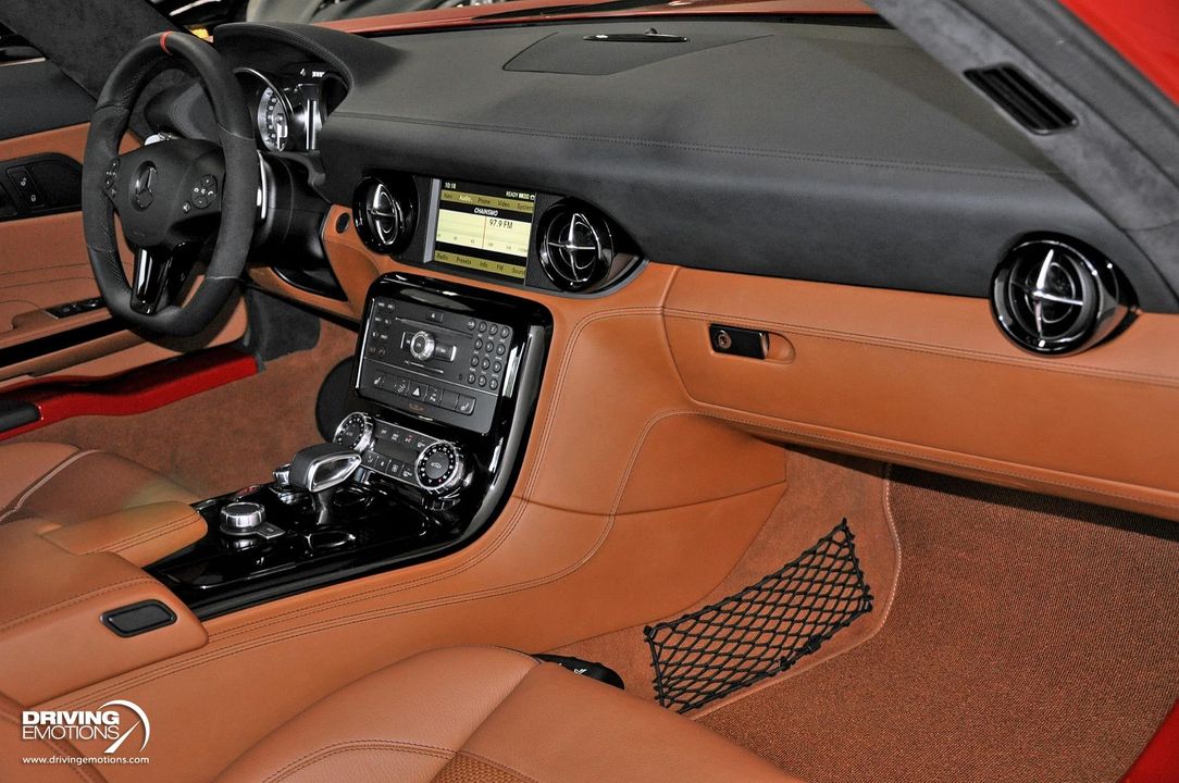 2013 Mercedes-Benz SLS AMG GT