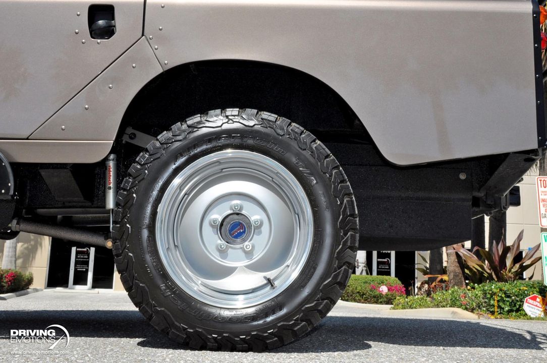 1979 Land Rover Defender