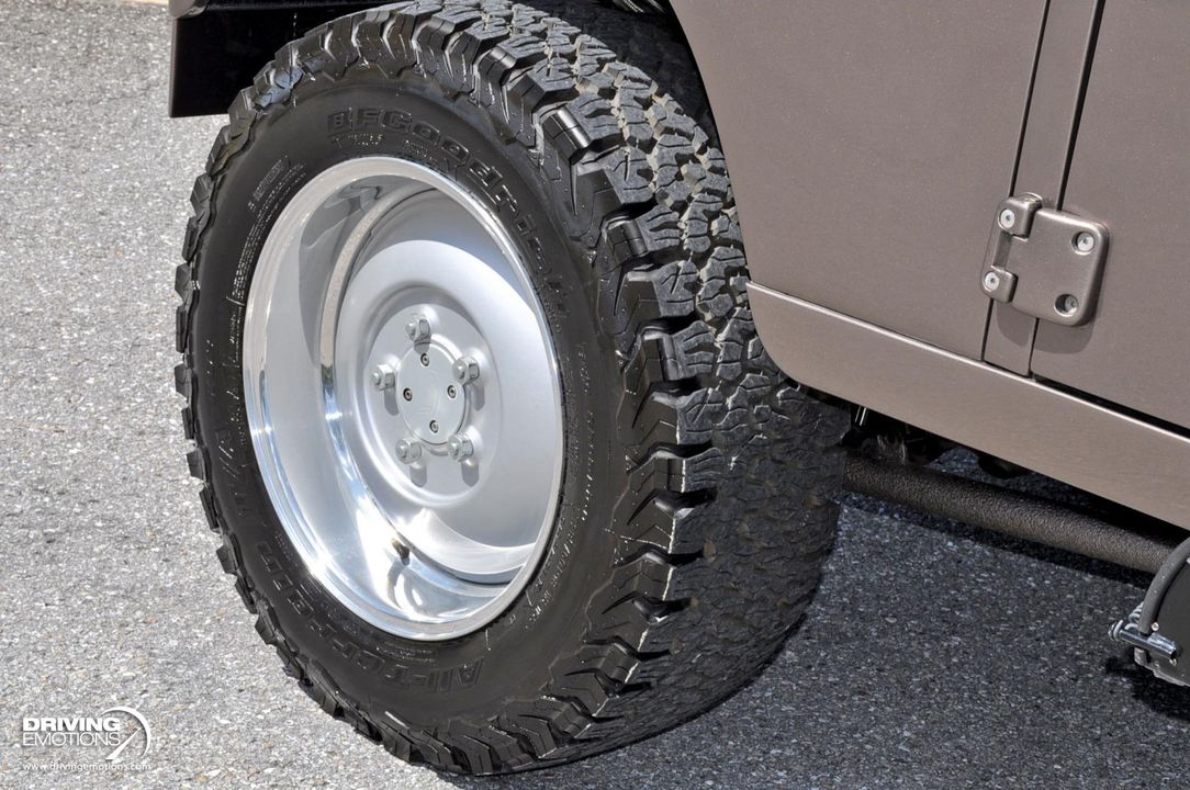1979 Land Rover Defender