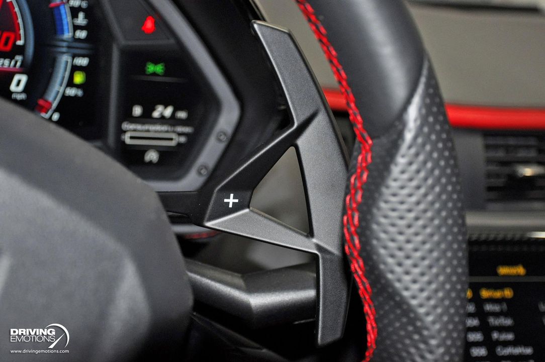2017 Lamborghini Aventador S