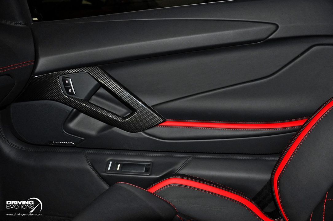 2017 Lamborghini Aventador S
