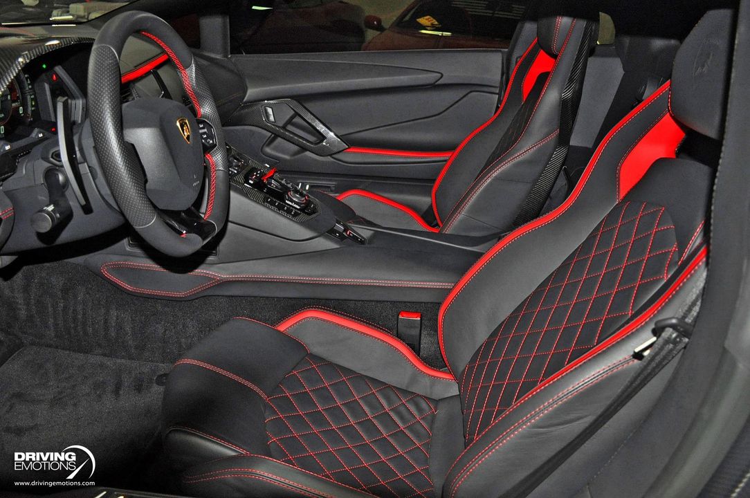 2017 Lamborghini Aventador S