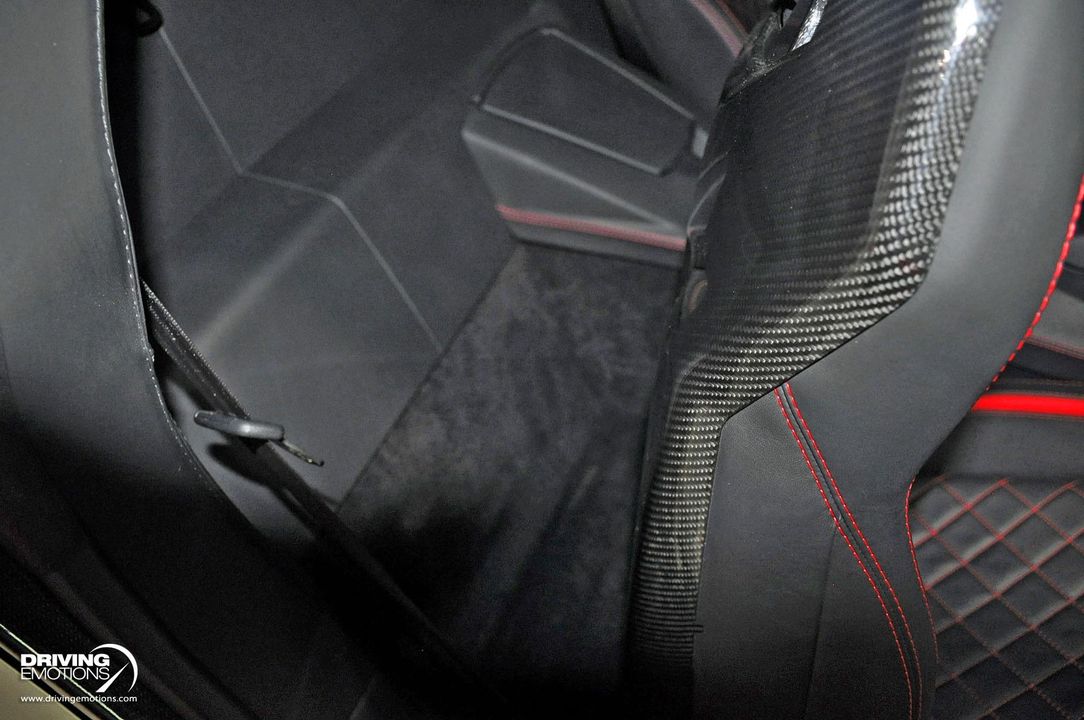 2017 Lamborghini Aventador S