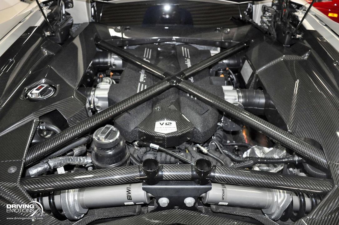 2017 Lamborghini Aventador S