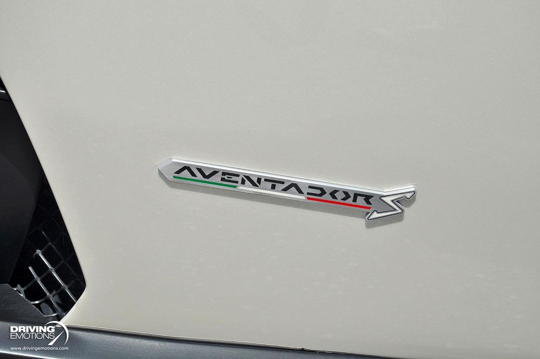 2017 Lamborghini Aventador S
