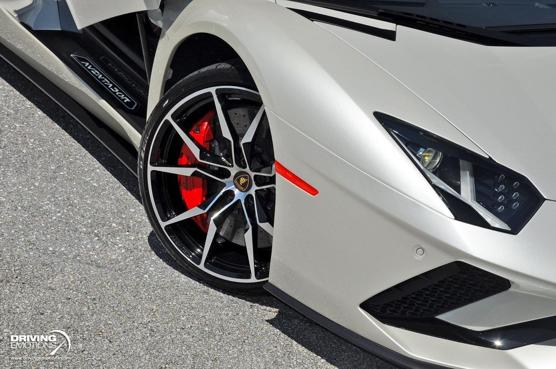 2017 Lamborghini Aventador S